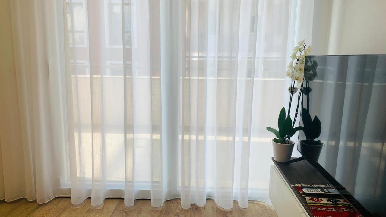 Proper Apartment